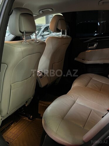 Mercedes E 220-14