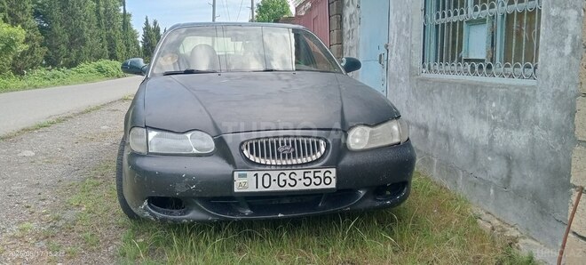 Hyundai Sonata-1