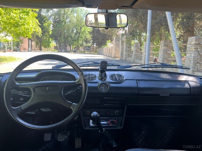 LADA (VAZ) 2106-7