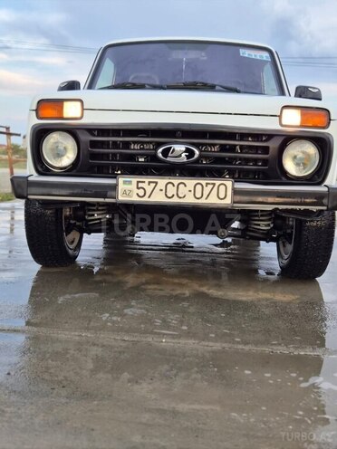 LADA (VAZ) Niva-17