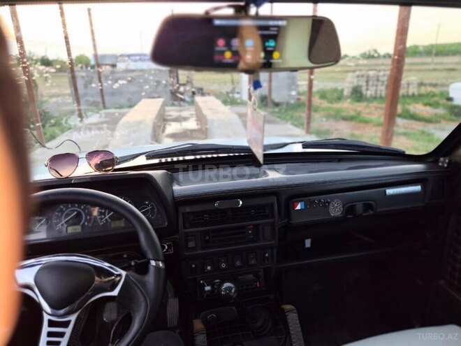 LADA (VAZ) Niva-14
