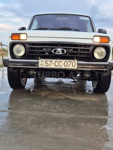 LADA (VAZ) Niva-21