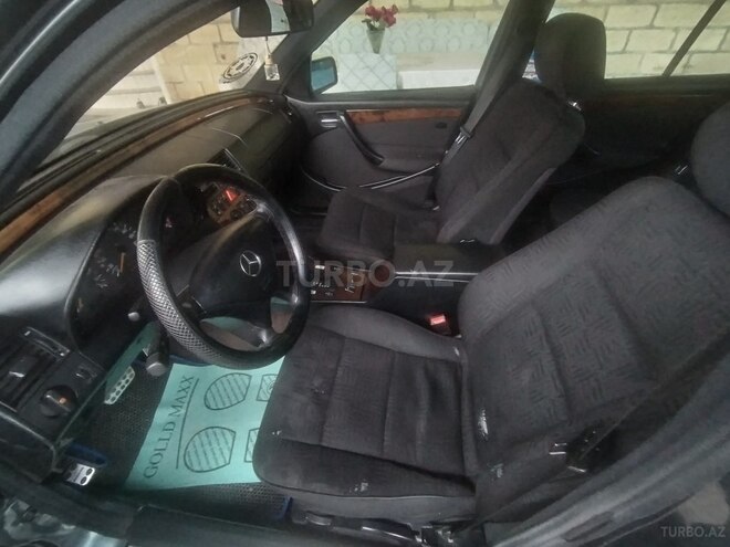 Mercedes C 200-6