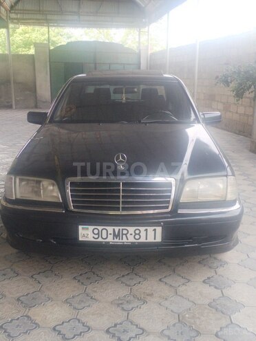 Mercedes C 200-1
