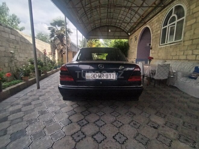 Mercedes C 200-4