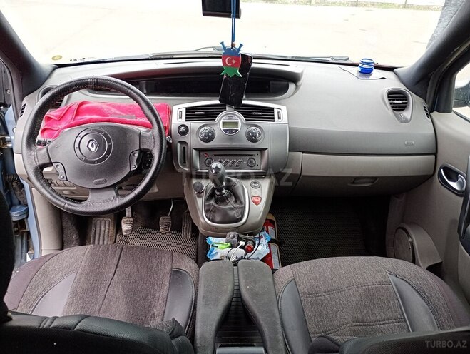 Renault Scenic-4