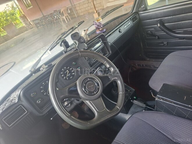 LADA (VAZ) 2107-4