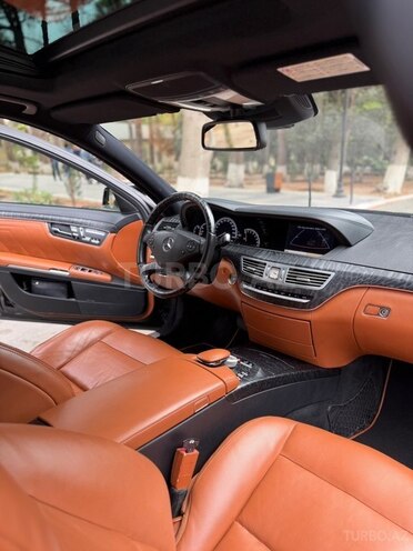 Mercedes S 500-19