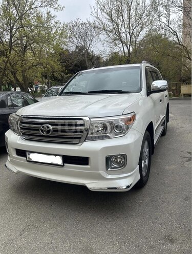 Toyota Land Cruiser-2