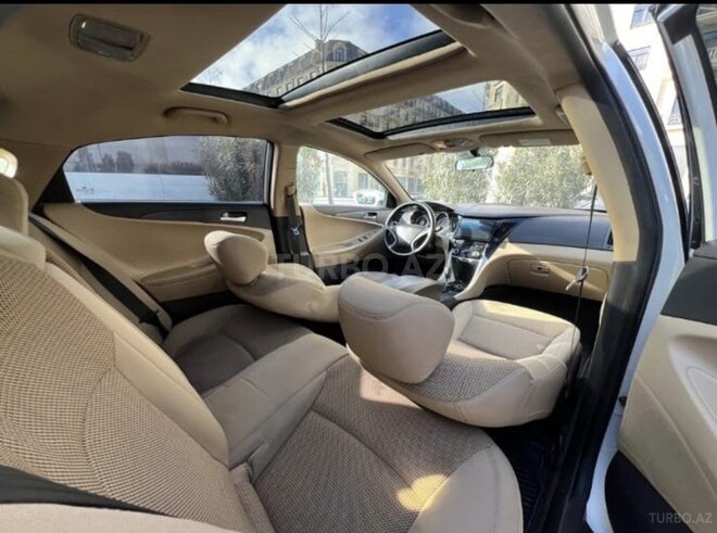 Hyundai Sonata-3