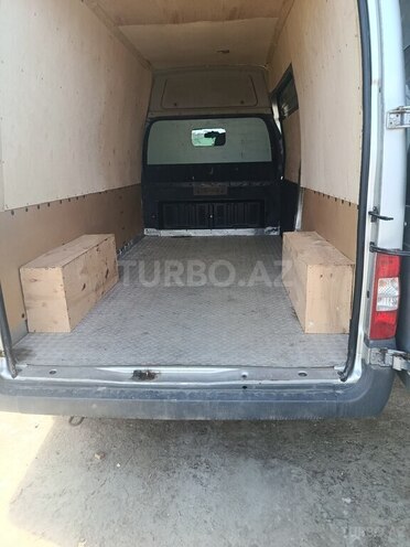 Ford Transit-5