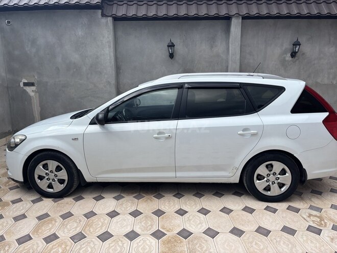 Kia Ceed SW-2