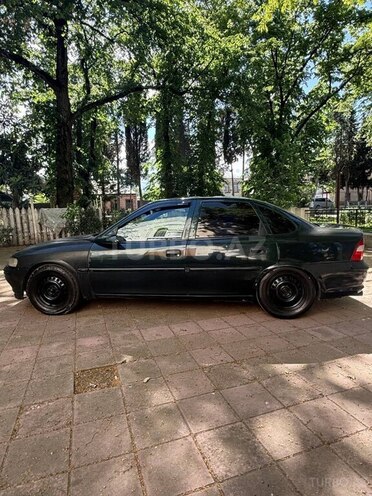 Opel Vectra-5