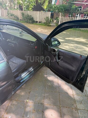 Opel Vectra-10