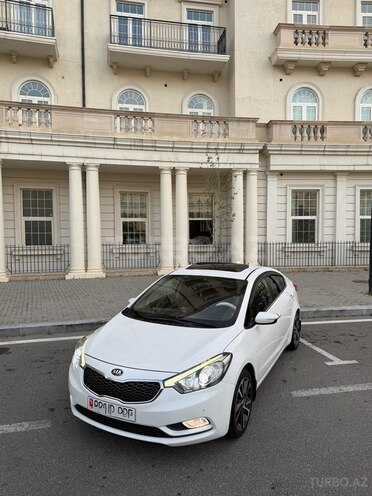 Kia Cerato-5