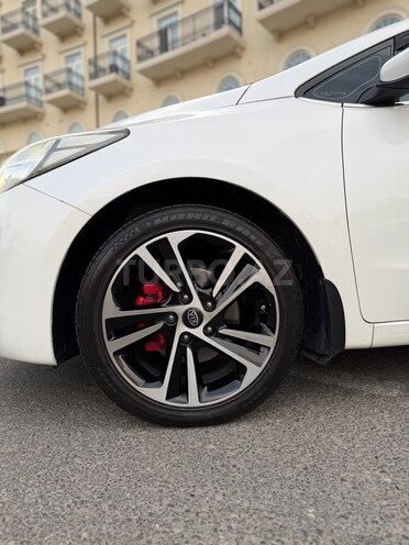 Kia Cerato-4