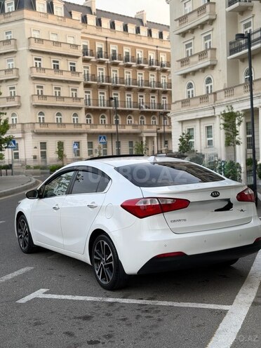 Kia Cerato-8