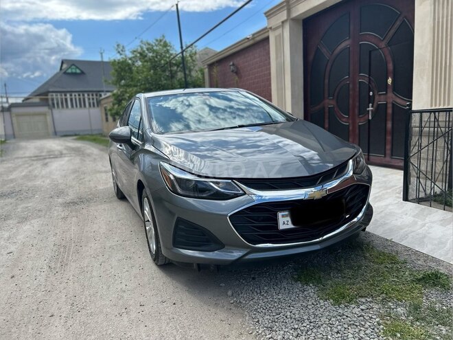 Chevrolet Cruze-1