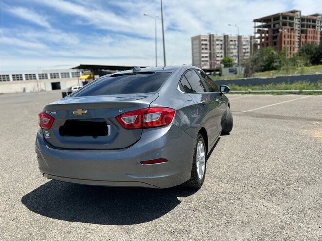 Chevrolet Cruze-7