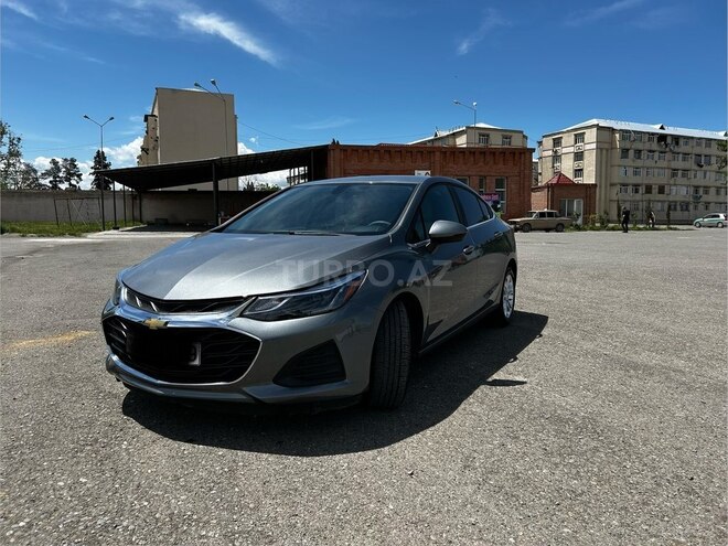 Chevrolet Cruze-13