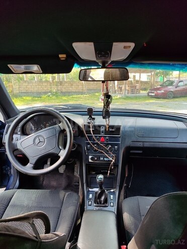 Mercedes C 200-3