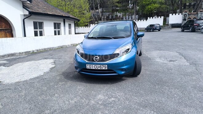 Nissan Note-1