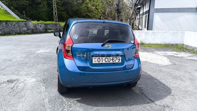 Nissan Note-2