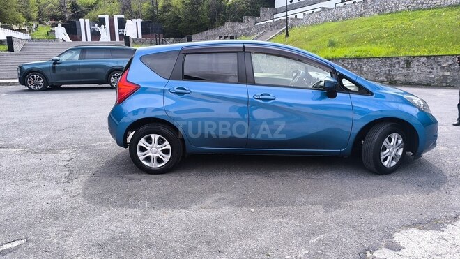 Nissan Note-3