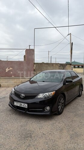 Toyota Camry-1