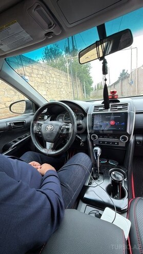 Toyota Camry-3