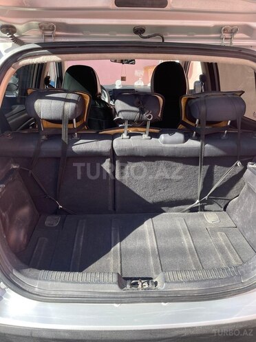 Hyundai i10-4