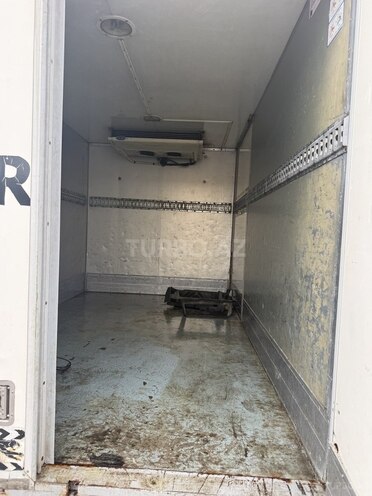 Ford Transit-5