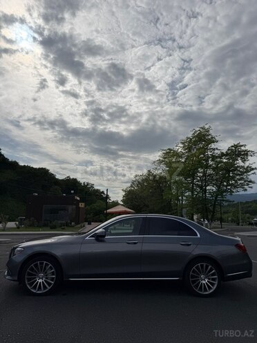 Mercedes E 300-4