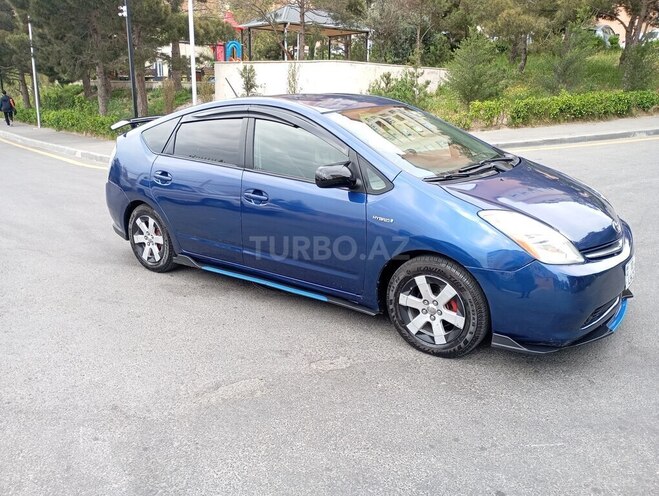 Toyota Prius-10