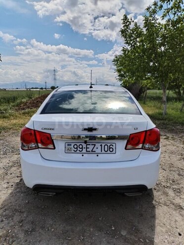 Chevrolet Cruze-2