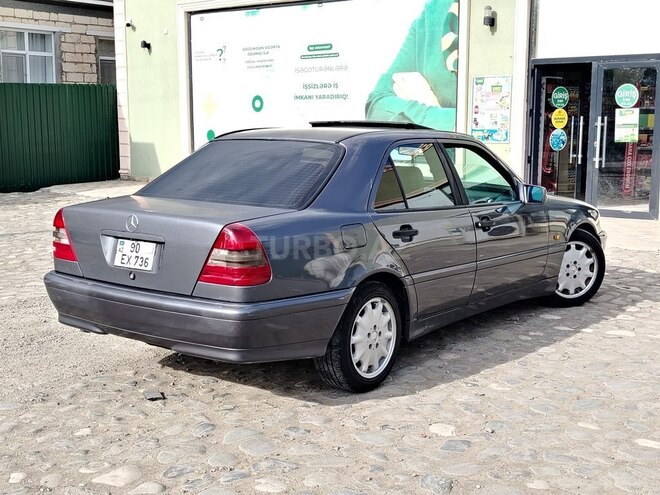 Mercedes C 200-3