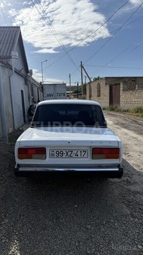 LADA (VAZ) 2107-2