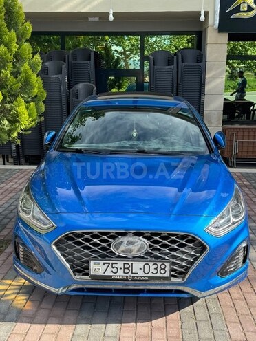 Hyundai Sonata-1