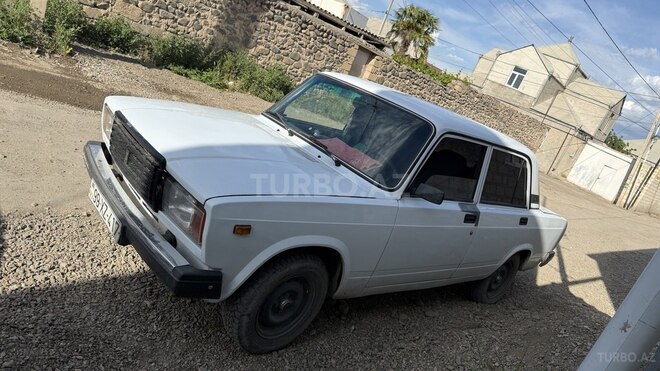 LADA (VAZ) 2107-4