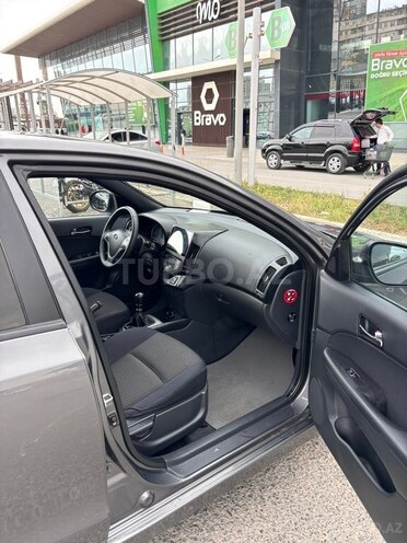 Hyundai i30-11