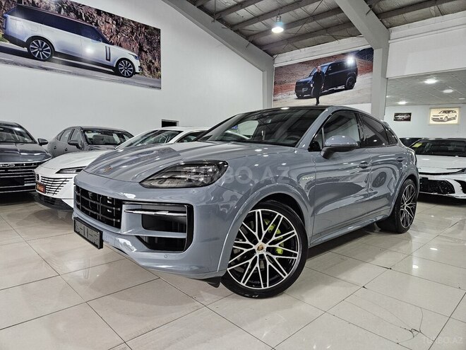 Porsche Cayenne E-hybrid Coupe-1