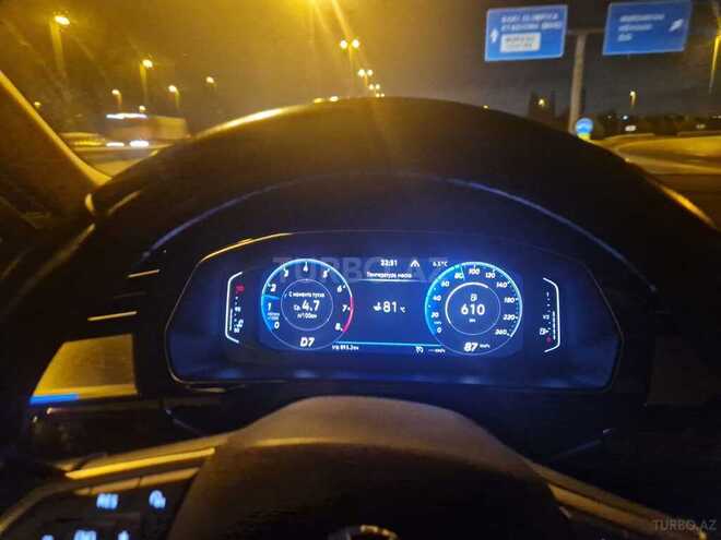 Volkswagen Passat-9