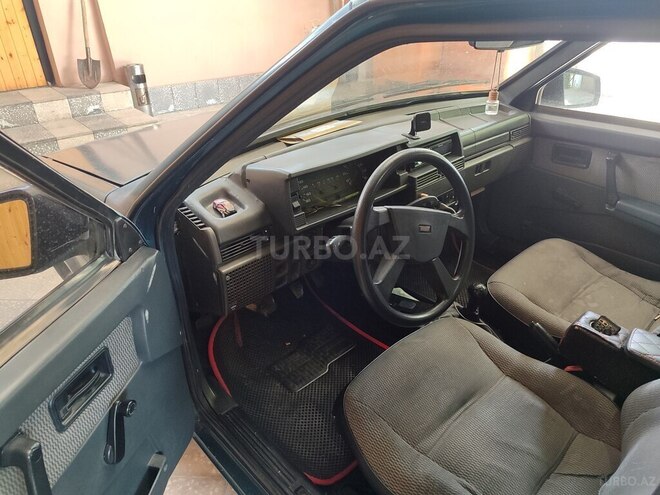 LADA (VAZ) 21099-9