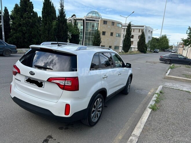 Kia Sorento-4