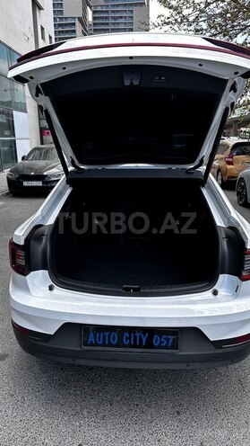 Polestar 2-12