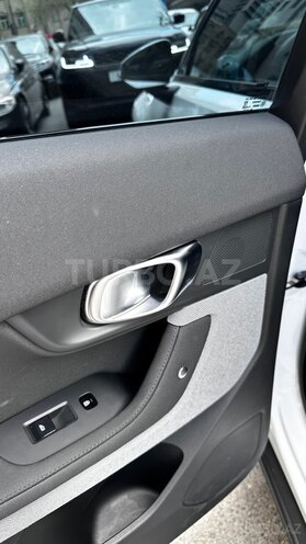 Polestar 2-10