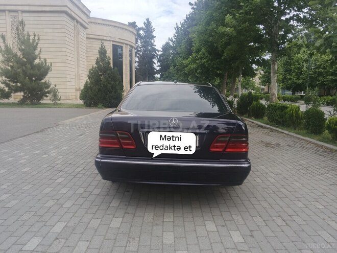 Mercedes E 220-2