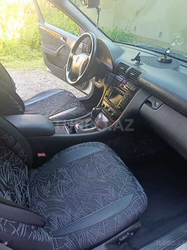 Mercedes C 200-10