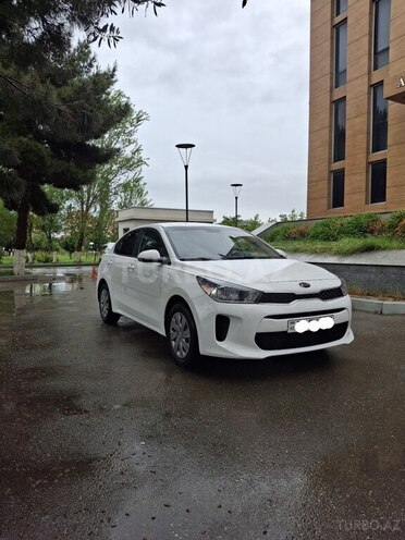 Kia Rio-6