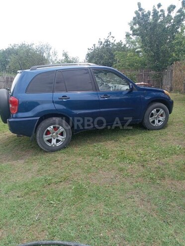 Toyota RAV4-2